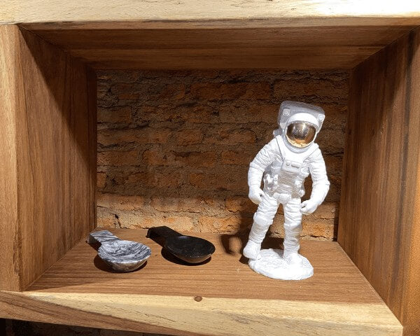 Astronauta de resina / Resin astronaut